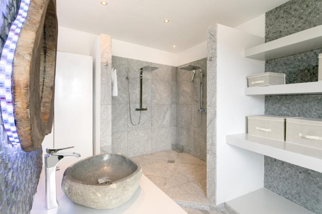 Villa Blue Lagoon Suite Apartment Lowlands Εξωτερικό φωτογραφία